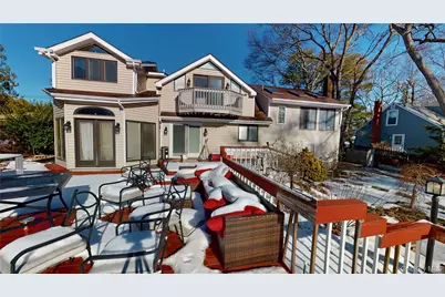 16 Wildwood Lane, Smithtown, NY 11787 - Photo 12