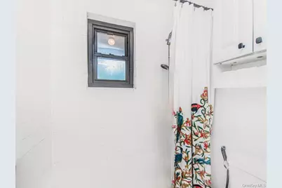 505 Central Avenue #618, White Plains, NY 10606 - Photo 20