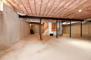 1616 Stewart Ln, Syosset, NY 11791 - Photo 30