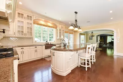 1616 Stewart Lane, Syosset, NY 11791 - Photo 16