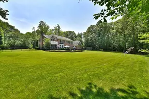 1616 Stewart Ln, Syosset, NY 11791 - Photo 38