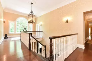 1616 Stewart Ln, Syosset, NY 11791 - Photo 20