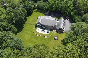 1616 Stewart Ln, Syosset, NY 11791 - Photo 36