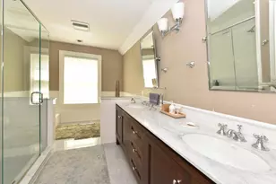 1616 Stewart Ln, Syosset, NY 11791 - Photo 26