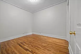 176 W 81st St, New York, NY 10024 - Photo 6