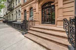 176 W 81st St, New York, NY 10024 - Photo 2