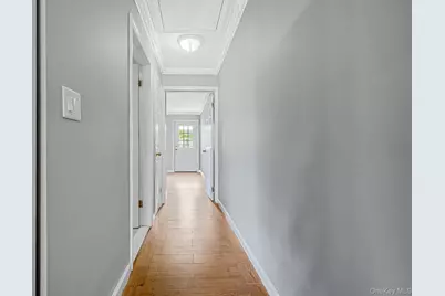 95 Lantern Road, Hicksville, NY 11801 - Photo 30