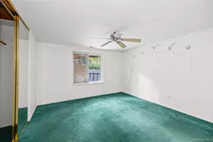 269 Brettonwoods Dr, Coram, NY 11727 - Photo 18