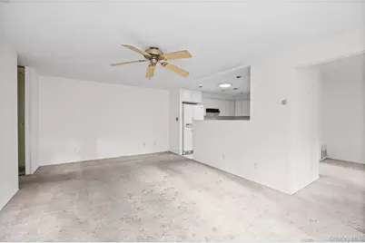 269 Brettonwoods Drive #269, Coram, NY 11727 - Photo 8