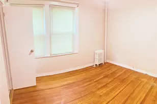 832 Calhoun Ave, Bronx, NY 10465 - Photo 6