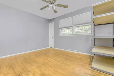 33 Sandy Brook Drive, Spring Valley, NY 10977 - Photo 18