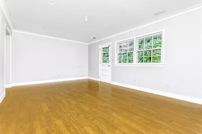 33 Sandy Brook Drive, Spring Valley, NY 10977 - Photo 8