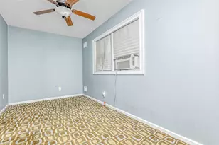 33 Sandy Brook Dr, Spring Valley, NY 10977 - Photo 16