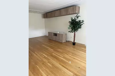 1 Wooleys Lane #2B, Great Neck, NY 11023 - Photo 10