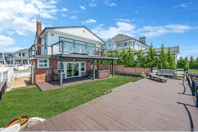 87 E Shore Drive, Babylon, NY 11702 - Photo 42