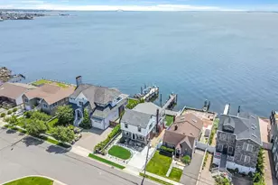 87 E Shore Dr, Babylon, NY 11702 - Photo 4