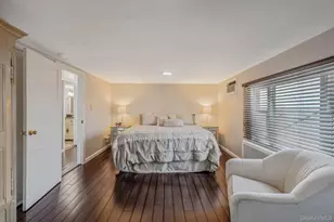 87 E Shore Dr, Babylon, NY 11702 - Photo 22