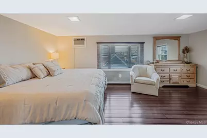 87 E Shore Drive, Babylon, NY 11702 - Photo 20