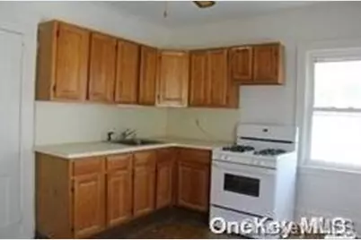 23 Park Avenue, Lawrence, NY 11559 - Photo 4