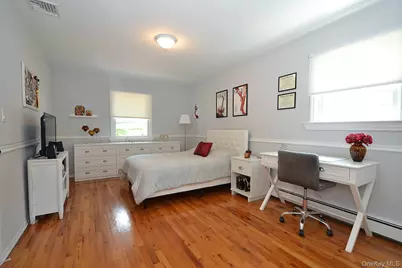 137 Iceland Drive, South Huntington, NY 11746 - Photo 10