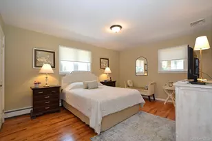 137 Iceland Dr, South Huntington, NY 11746 - Photo 8