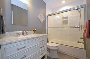 137 Iceland Dr, South Huntington, NY 11746 - Photo 12