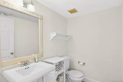 22 Old Trail Road, Water Mill, NY 11976 - Photo 12