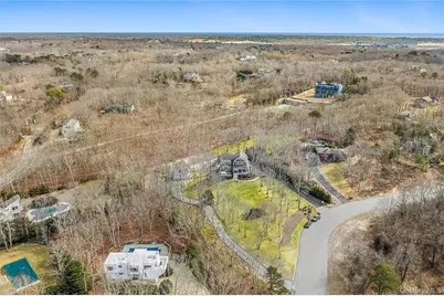 22 Old Trail Road, Water Mill, NY 11976 - Photo 4