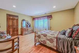 1537 Laurel Hollow Rd, Syosset, NY 11791 - Photo 28