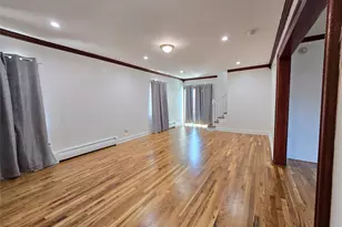 76-10 174th St, Fresh Meadows, NY 11366 - Photo 4