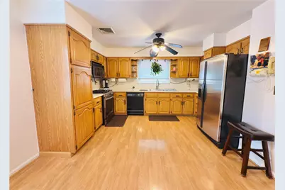 945 Swinton Avenue, Bronx, NY 10465 - Photo 16