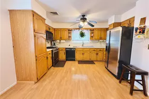 945 Swinton Ave, Bronx, NY 10465 - Photo 16