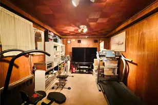 945 Swinton Ave, Bronx, NY 10465 - Photo 38