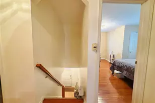 945 Swinton Ave, Bronx, NY 10465 - Photo 26