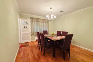 945 Swinton Ave, Bronx, NY 10465 - Photo 22