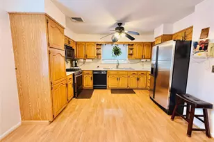 945 Swinton Ave, Bronx, NY 10465 - Photo 14