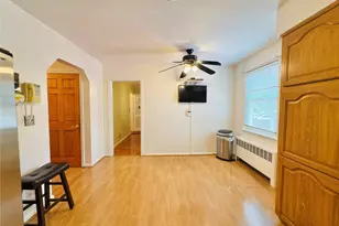 945 Swinton Ave, Bronx, NY 10465 - Photo 20