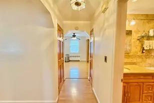 945 Swinton Ave, Bronx, NY 10465 - Photo 4