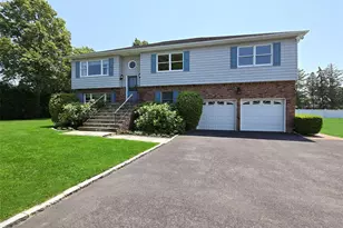 4 Donald St, Bayville, NY 11709 - Photo 2