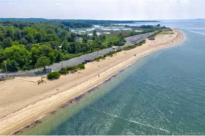 4 Donald Street, Bayville, NY 11709 - Photo 14