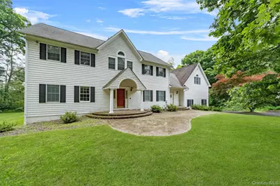 16 Apple Summit Lane, Lagrangeville, NY 12540 - Photo 2