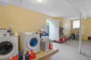 174 55 128th Ave, Jamaica, NY 11434 - Photo 20