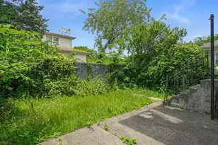 174 55 128th Ave, Jamaica, NY 11434 - Photo 4
