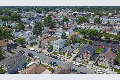 174 55 128th Avenue, Jamaica, NY 11434 - Photo 22