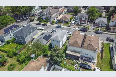 174 55 128th Avenue, Jamaica, NY 11434 - Photo 8