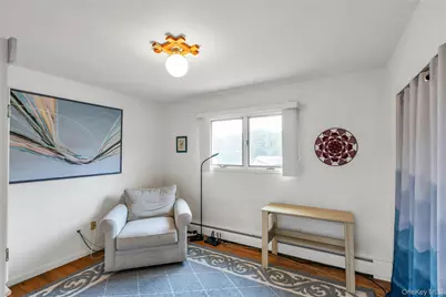 185 Harvard Drive, Plainview, NY 11803 - Photo 22