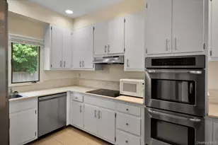 188 Main St, Westhampton Beach, NY 11978 - Photo 10