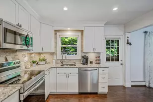 41 Great River Dr, Sound Beach, NY 11789 - Photo 10