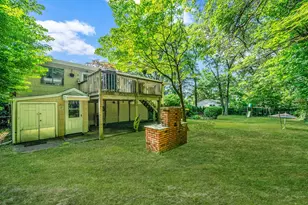 41 Great River Dr, Sound Beach, NY 11789 - Photo 34