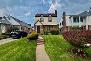 163-49 16th Ave, Whitestone, NY 11357 - Photo 2